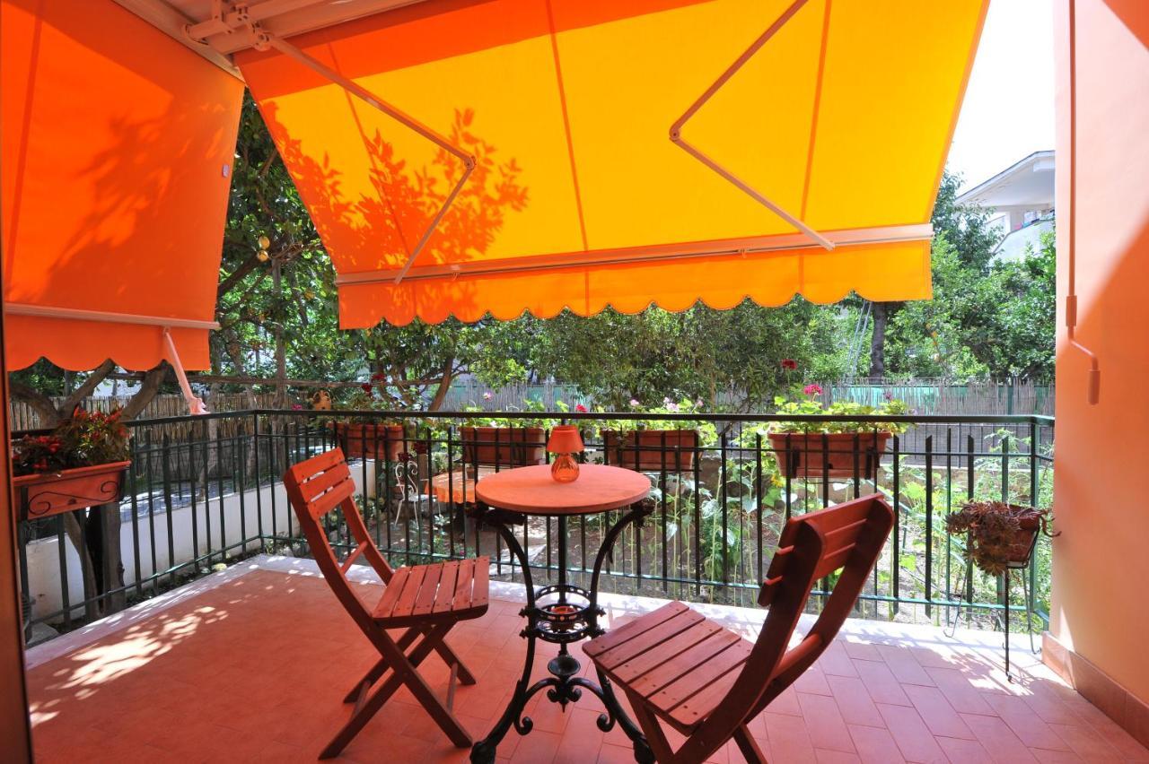 Estate4home - Orange Dreams *