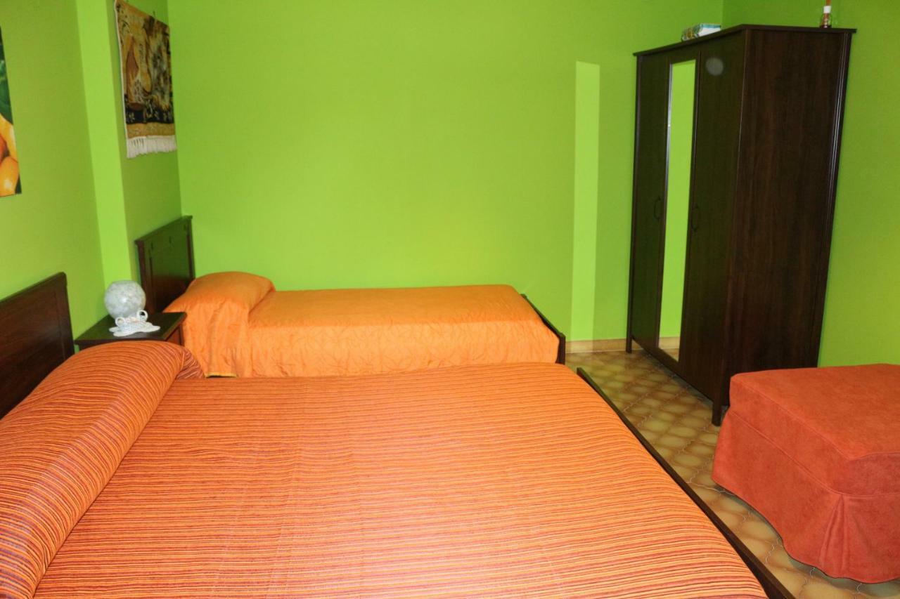 Estate4home - Orange Dreams *